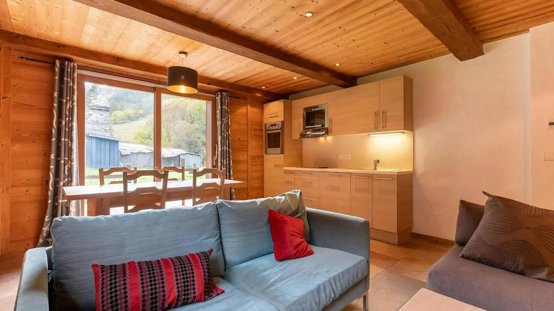 Casa-Chalet Du Parc Cosy Apartment In Tignes With Garden