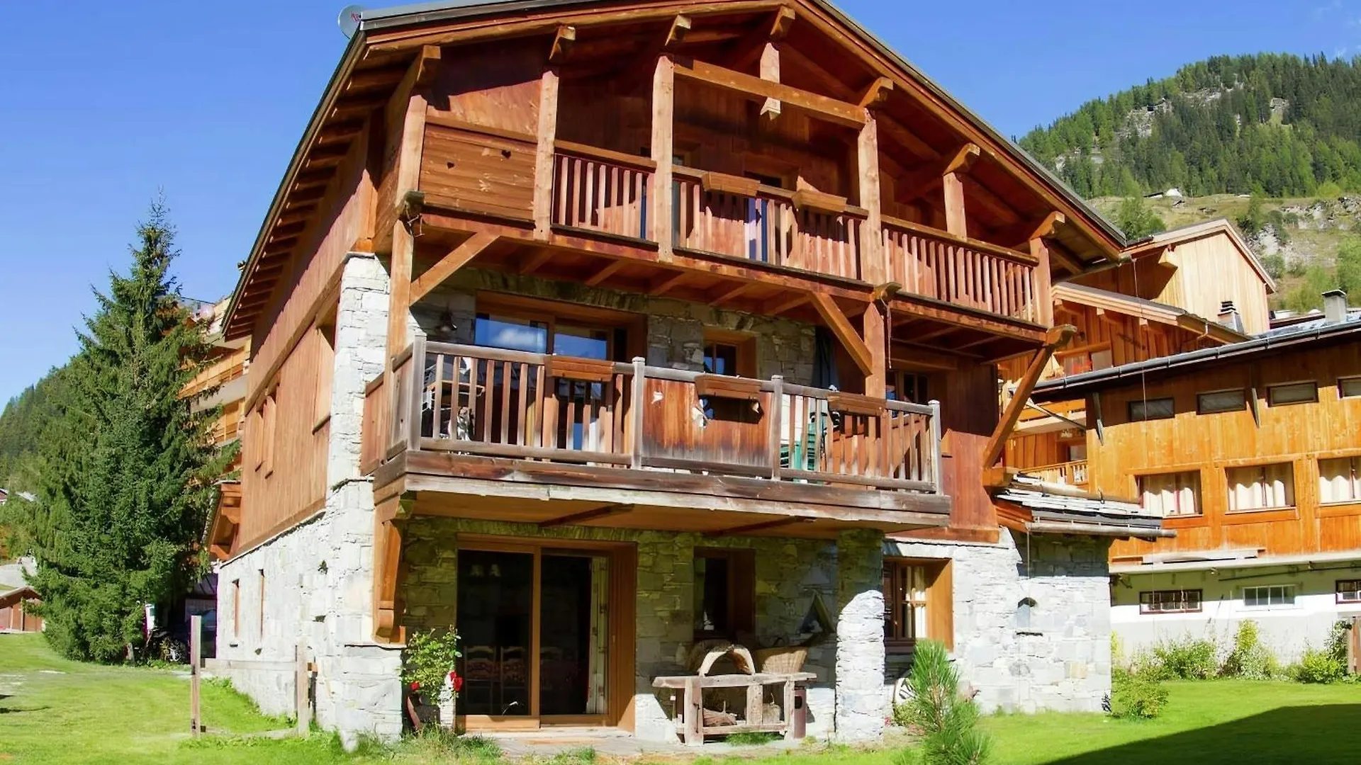 Casa-Chalet Du Parc Cosy Apartment In Tignes With Garden