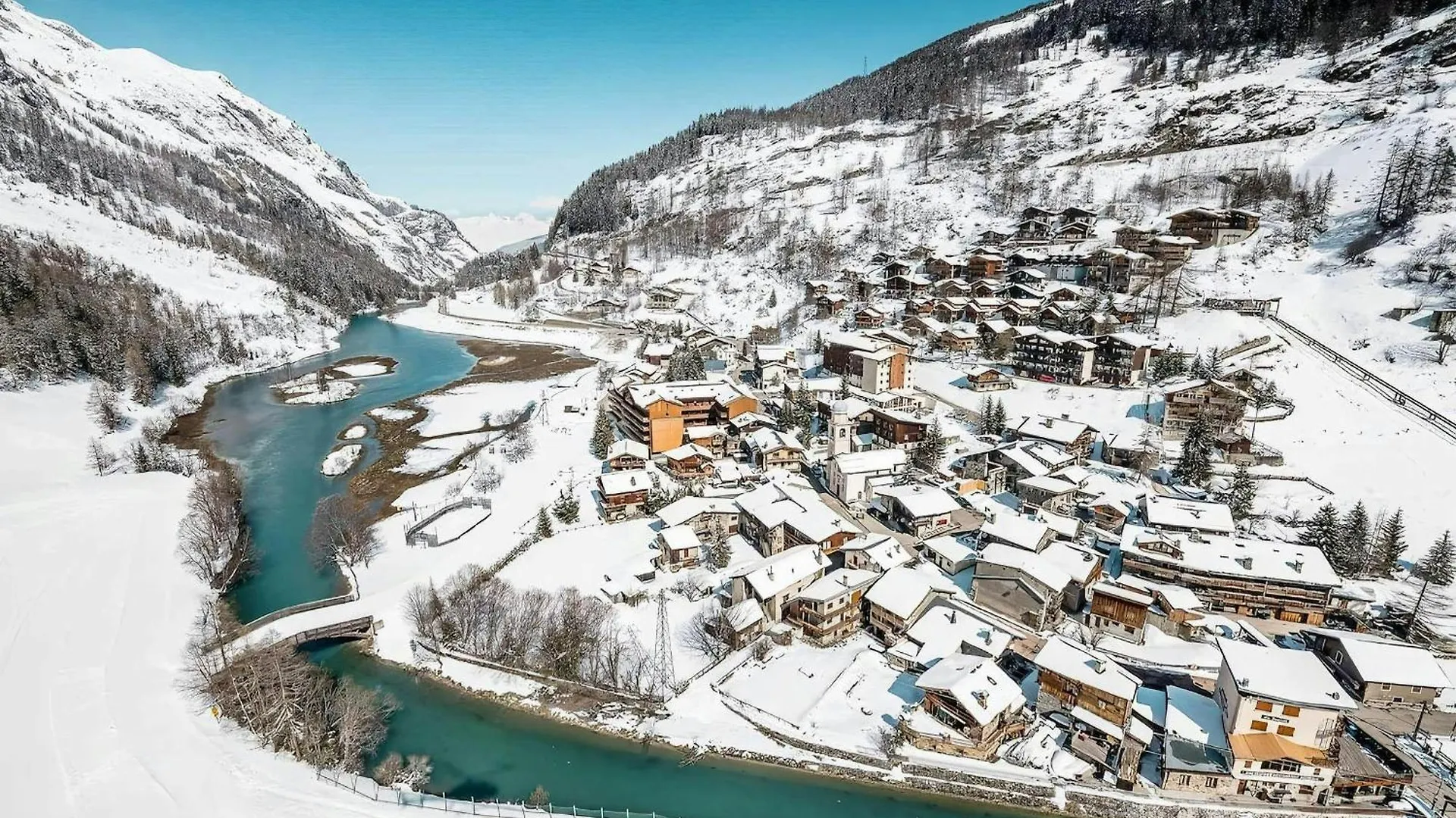 Casa-Chalet Du Parc Cosy Apartment In Tignes With Garden